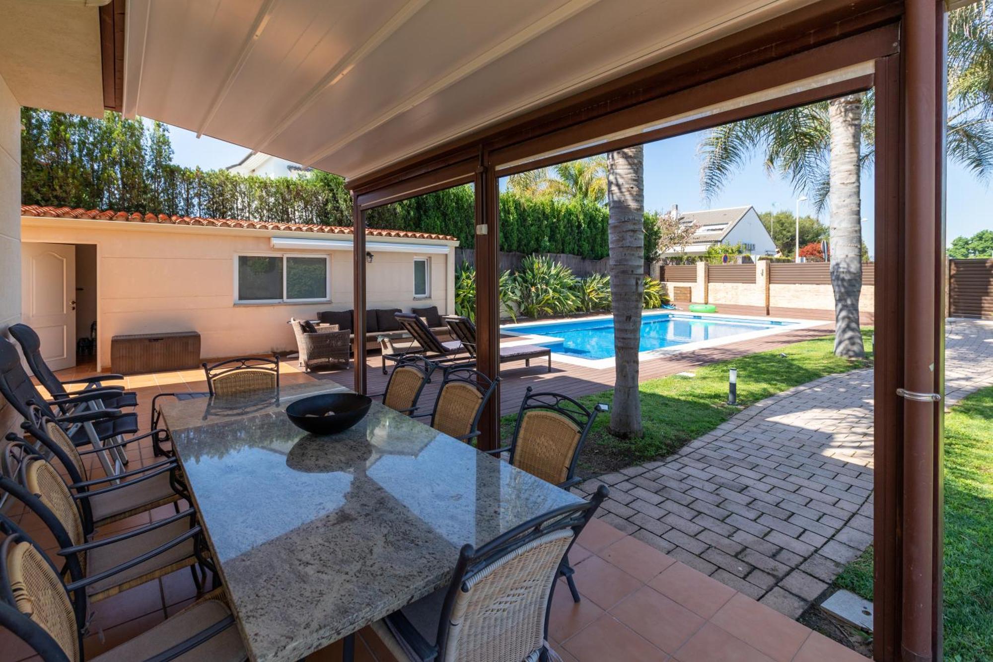 Casa Junto Al Mar Con Jardin Villa Sagunto Bagian luar foto